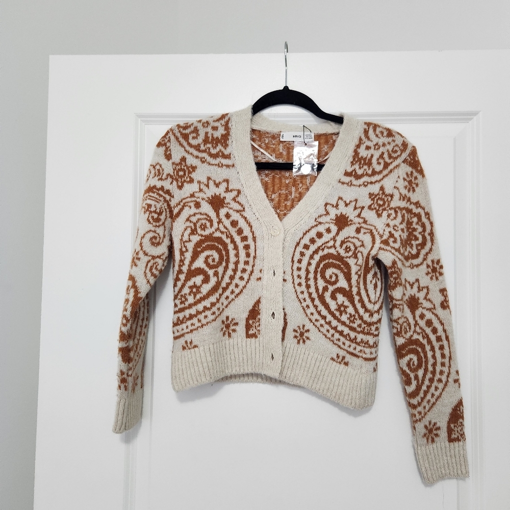 Mango size xs crop knit cardigan